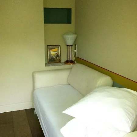 Appartements Au-Dessus Du... Strasbourg Room photo